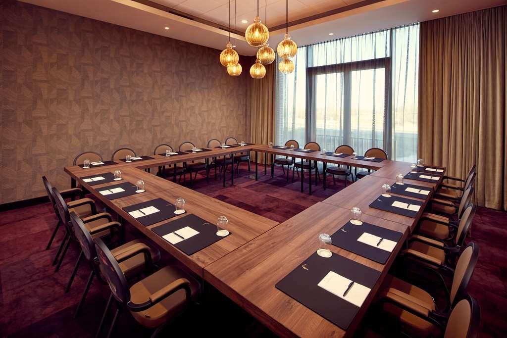Van Der Valk Hotel คอร์เกิม สิ่งอำนวยความสะดวก รูปภาพ